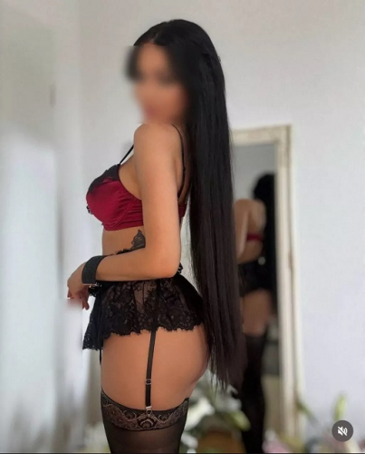 Проститутка Питера Аленка Брюнетка c 3 размером груди у метро Московская Санкт-Петербург Фото-1